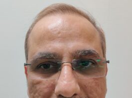 Beyond Squarefeet Strengthens Leasing Leadership with CA Himesh Vasani’s Appointment Mumbai, July 03, 2026: Beyond Squarefeet, one of India’s leading shopping mall advisory & Management firm, today announced the appointment of CA Himesh Vasani as Assistant Vice President – Leasing, reinforcing its commitment to strengthening its leadership team as it continues to expand its Mall advisory and leasing portfolio across the country. A qualified Chartered Accountant, Himesh brings over 28 years of professional experience, including an illustrious 19-year tenure with Reliance Retail, where he played a pivotal role in one of India’s largest retail expansion journeys. During his tenure, he contributed to scaling the retail network to more than 18,000 stores across multiple formats while leading key real estate acquisition, commercial, and process optimisation initiatives. Himesh is recognised for combining commercial insight with strategic execution across complex real estate projects. Throughout his career, he has led large-scale acquisition initiatives, negotiated high-value commercial transactions, and worked closely with developers, retailers, and cross-functional teams to support the expansion of retail infrastructure across India. His expertise in commercial strategy, stakeholder management, and operational excellence has consistently enabled the successful execution of complex real estate and expansion projects. In his new role at Beyond Squarefeet, Himesh will add to the leasing strategies across the company’s growing portfolio, working closely with retailers & developers to accelerate expansion goals and create long-term value for clients. His expertise in commercial negotiations, market assessment, financial evaluation, due diligence, and relationship management will further enhance Beyond Squarefeet’s ability to deliver strategic, value-driven leasing solutions. Commenting on the appointment, Susil S. Dungarwal, Chief Mall Mechanic®, Beyond Squarefeet, said: “We are delighted to welcome Himesh to Beyond Squarefeet. His extensive experience in real estate acquisitions, commercial negotiations, and retail expansion makes him a valuable addition to our team. His ability to combine commercial expertise with strategic thinking will be instrumental as we continue to build future-ready Shopping Malls and create long-term value for our developer and retail partners. We are confident that his leadership will further strengthen our leasing capabilities and support the next phase of our growth journey.” Expressing his enthusiasm on joining the Shopping Mall Specialists, CA Himesh Vasani said: “Beyond Squarefeet has built a strong reputation for delivering innovative retail-realestate solutions and creating value for developers and brands alike. I am excited to join the organisation at such an exciting phase of growth and look forward to working with the talented team to deliver impactful leasing solutions, build lasting client relationships, and contribute meaningfully to the company’s long-term vision.” The appointment reflects Beyond Squarefeet’s continued investment in experienced leadership as the company expands its presence across India’s evolving retail real estate landscape. With increasing demand for organised retail, mixed-use developments, and experiential shopping destinations, Beyond Squarefeet remains committed to delivering strategic advisory and leasing solutions that create sustainable value for developers, investors, and retail brands.